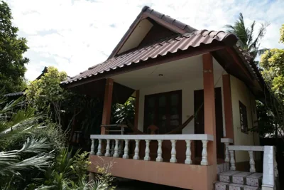 Bungalow Deluxe — Jungle Hut Bungalows & Hotel