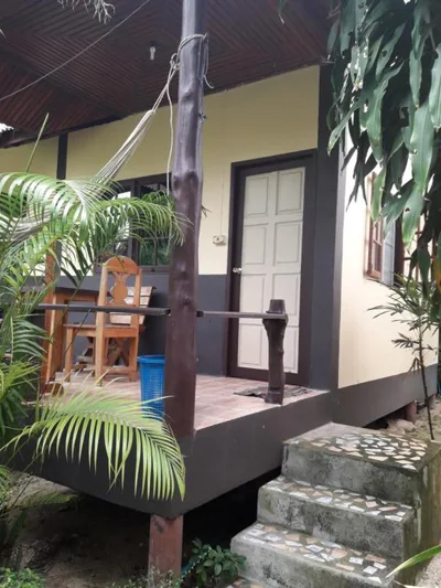 Jungle Hut Bungalows & Hotel – Photos 16